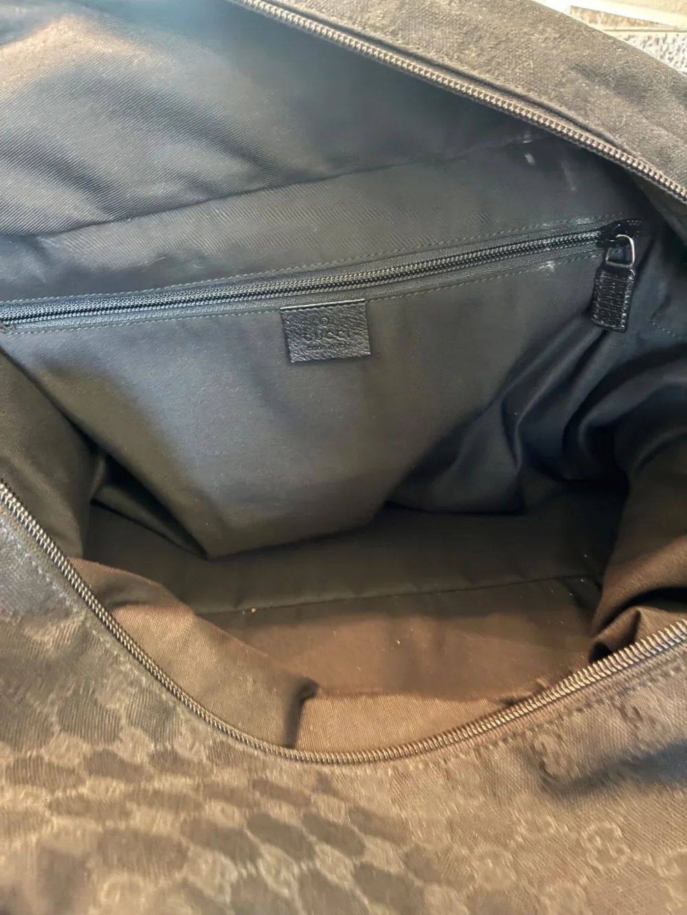 Gucci used strap black